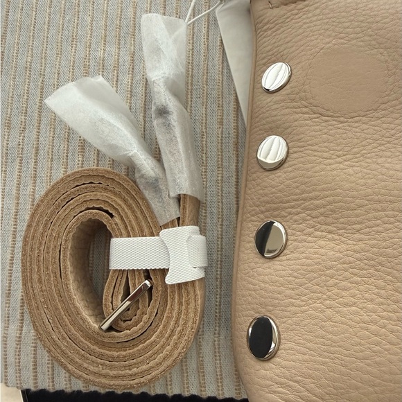 Hammitt VIP Medium.   New with tag. - Picture 3 of 7